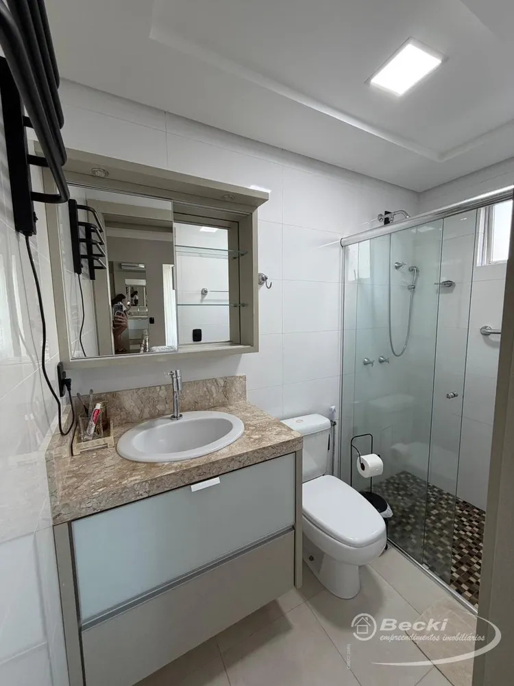 Apartamento, 3 quartos, 104 m² - Foto 2