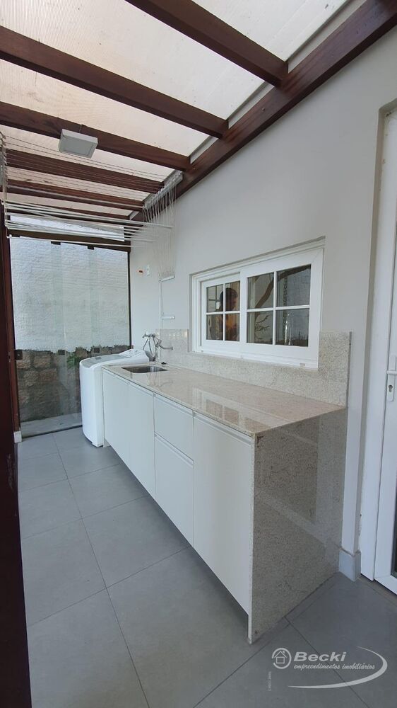 Casa, 3 quartos, 265 m² - Foto 18