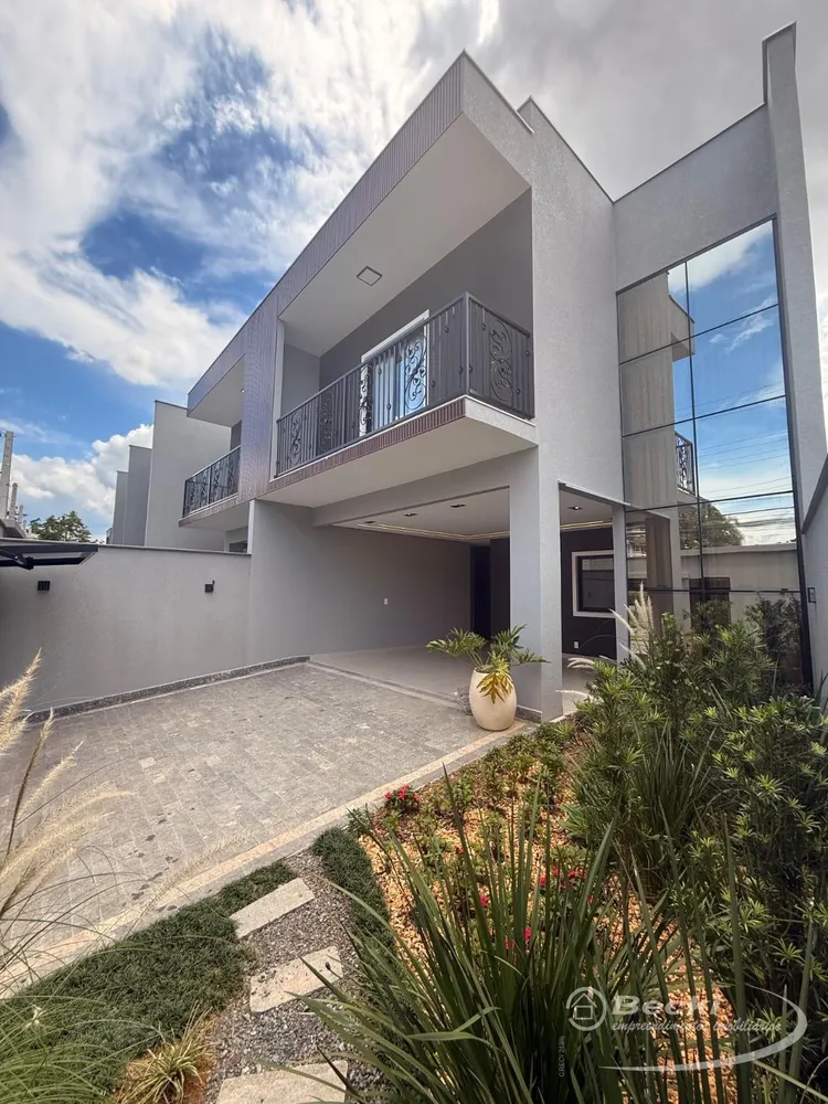 Casa, 3 quartos, 179 m² - Foto 2