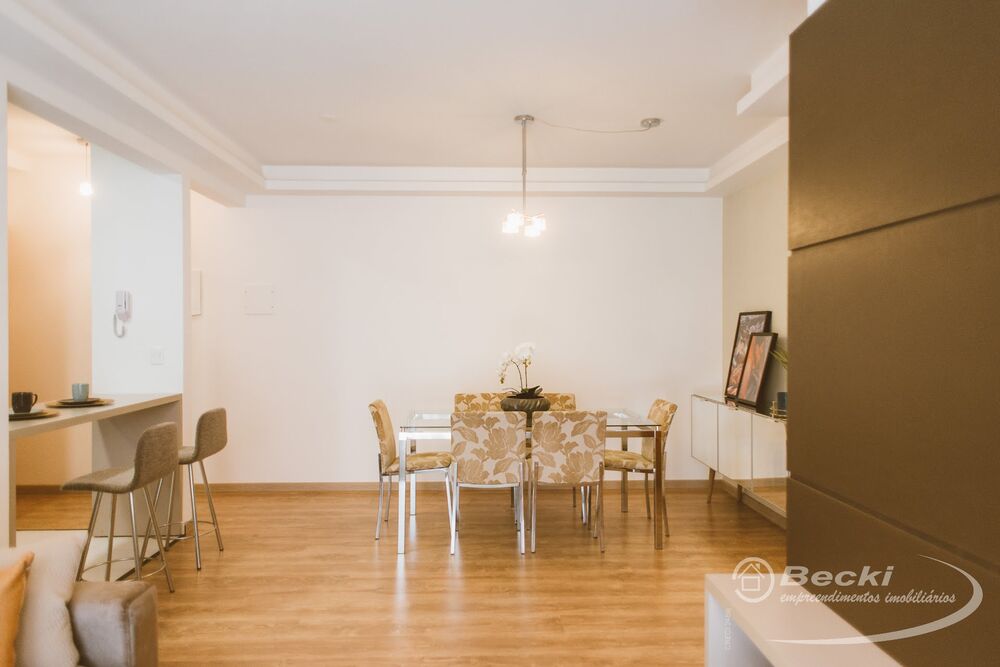 Apartamento à venda com 3 quartos, 93m² - Foto 9
