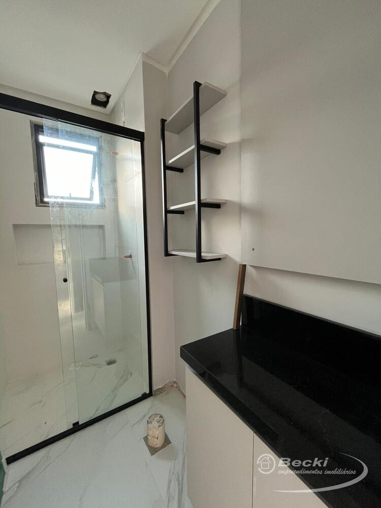 Apartamento à venda com 1 quarto, 62m² - Foto 12