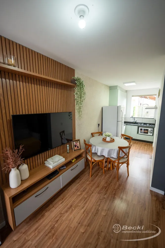 Casa, 2 quartos, 56 m² - Foto 4