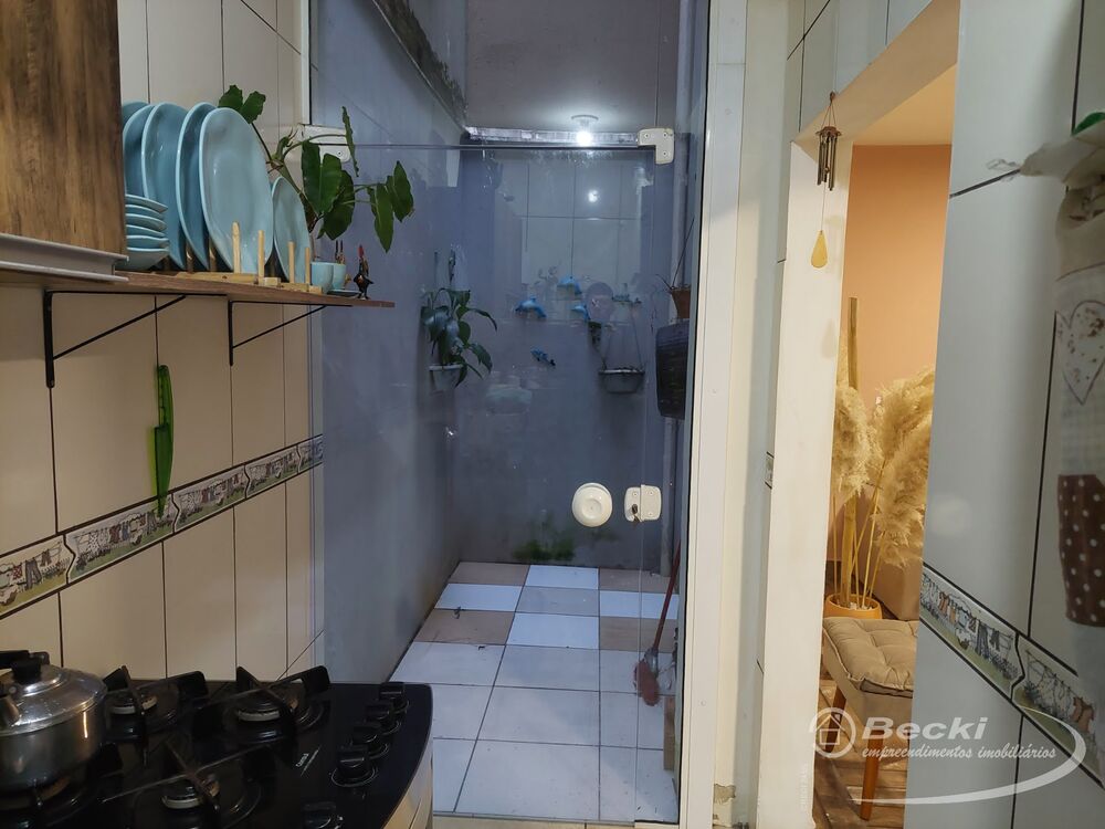 Casa à venda com 2 quartos, 69m² - Foto 12