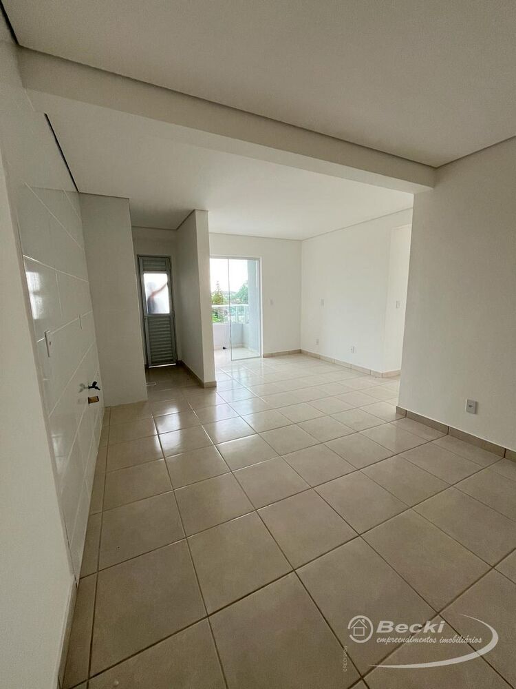 Apartamento à venda com 2 quartos, 61m² - Foto 2