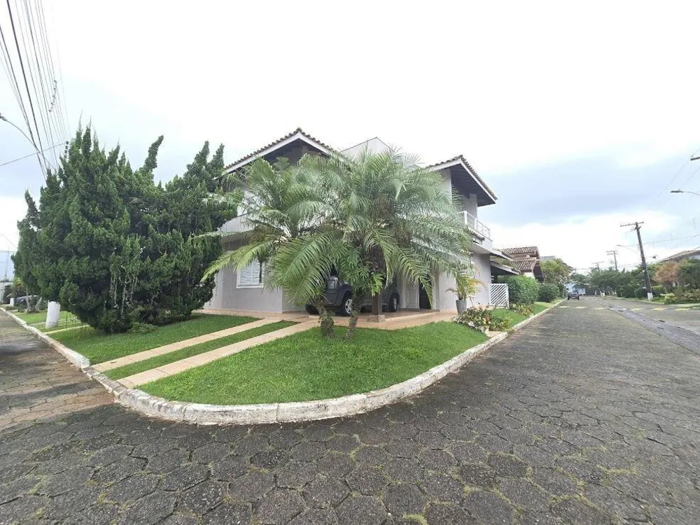 Casa, 4 quartos, 211 m² - Foto 2