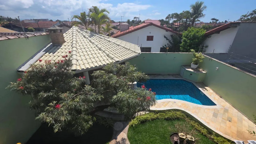 Casa, 3 quartos, 252 m² - Foto 15
