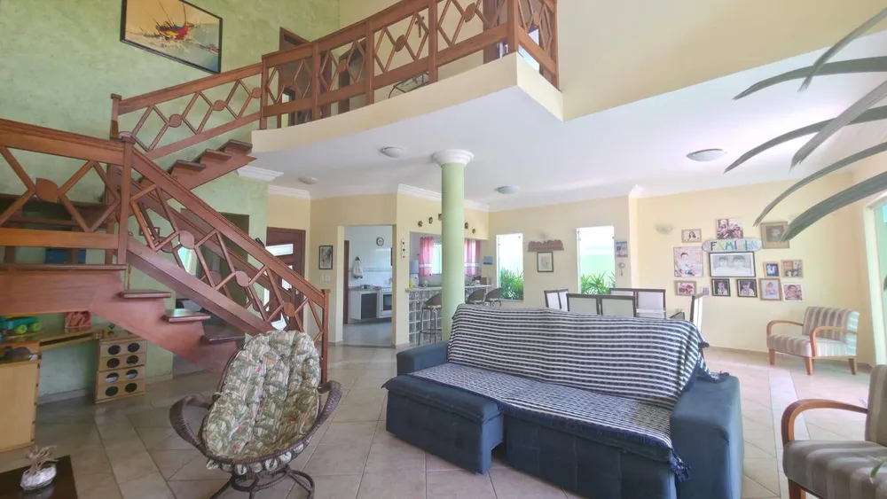 Casa, 3 quartos, 252 m² - Foto 3