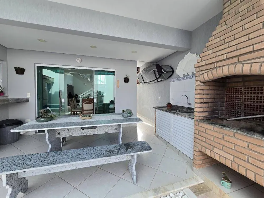 Casa, 4 quartos, 188 m² - Foto 13
