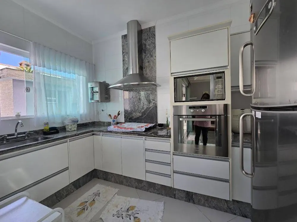 Casa, 4 quartos, 188 m² - Foto 9