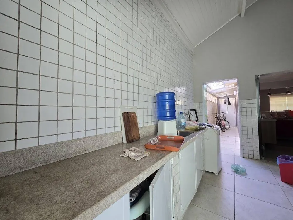 Casa, 6 quartos, 253 m² - Foto 5