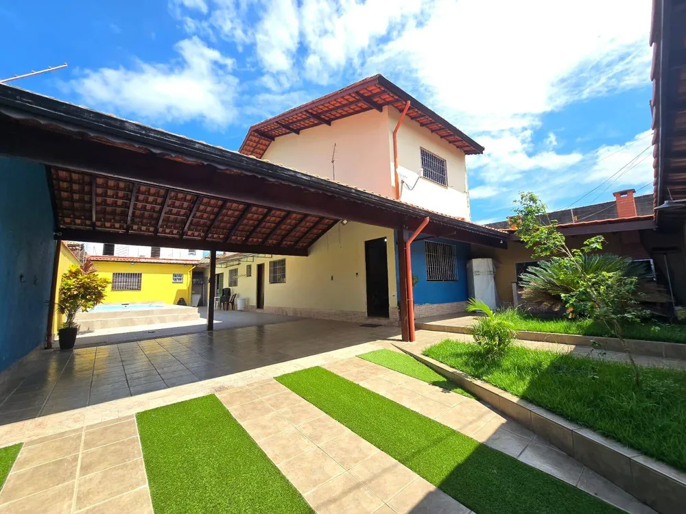 Casa, 5 quartos, 210 m² - Foto 2