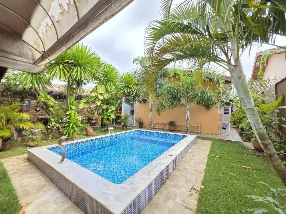 Casa, 3 quartos, 180 m² - Foto 2