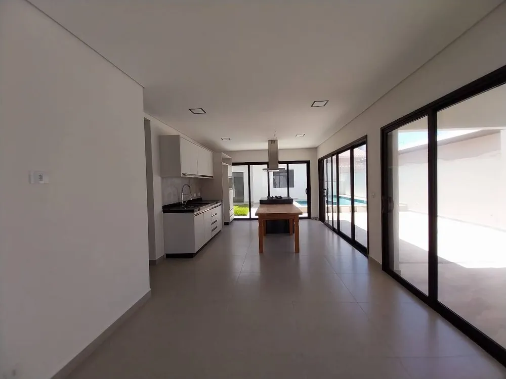 Casa, 4 quartos, 264 m² - Foto 8