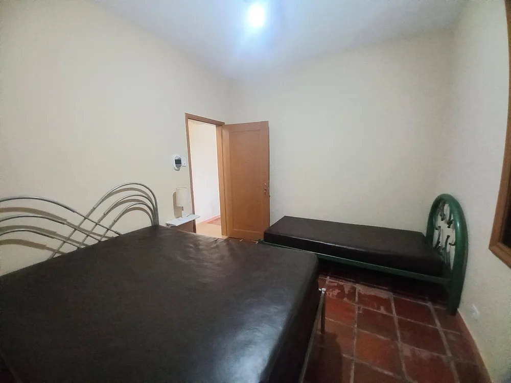 Chácara, 3 quartos, 976 m² - Foto 5