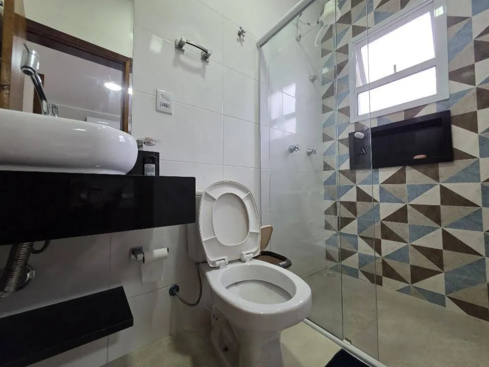 Casa, 4 quartos, 140 m² - Foto 1