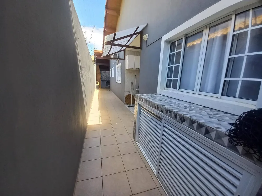 Casa, 3 quartos, 142 m² - Foto 4