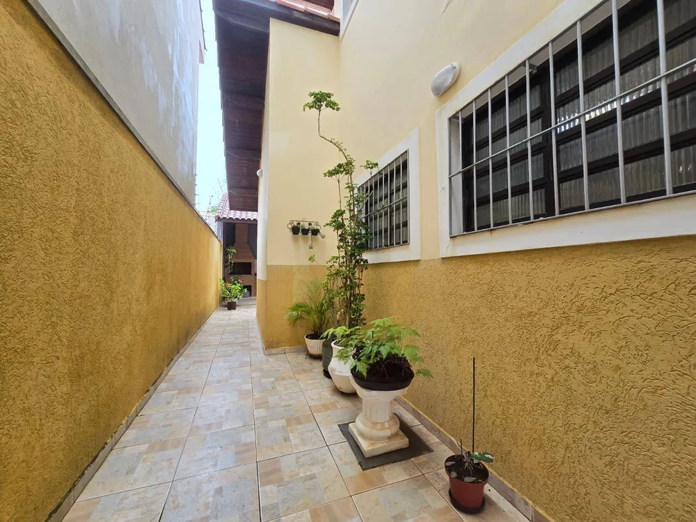 Casa, 3 quartos, 187 m² - Foto 8