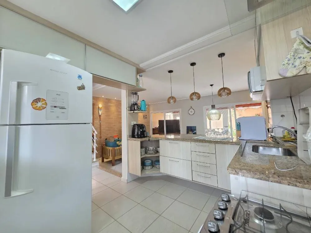 Casa, 3 quartos, 157 m² - Foto 3