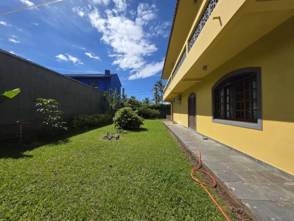 Casa, 6 quartos, 440 m² - Foto 1