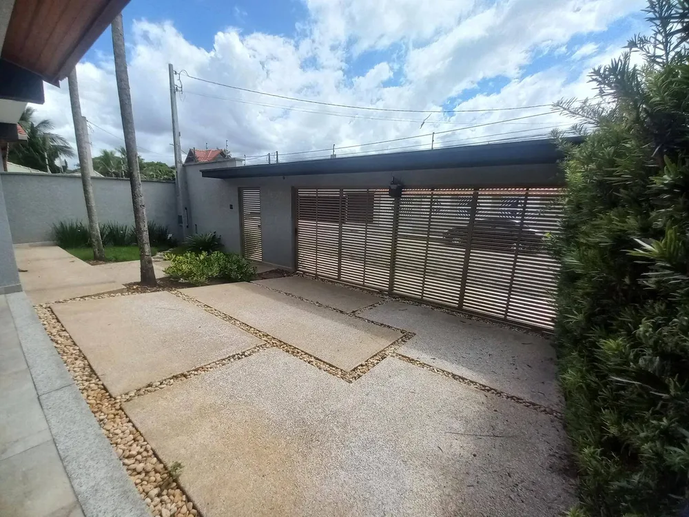 Casa, 4 quartos, 215 m² - Foto 3
