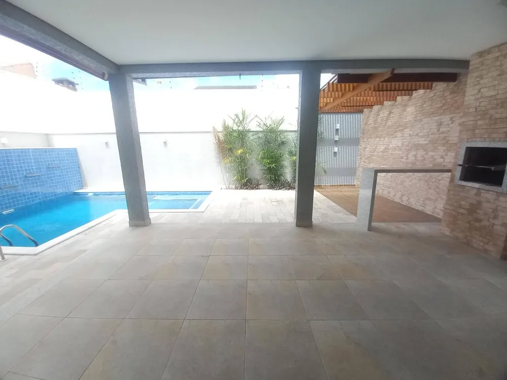 Casa, 4 quartos, 215 m² - Foto 8