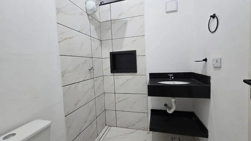 Casa, 4 quartos, 213 m² - Foto 1