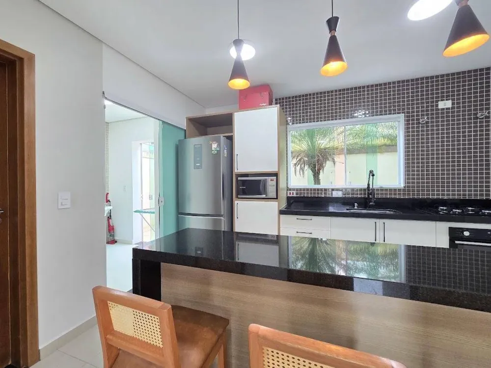 Casa, 3 quartos, 114 m² - Foto 1