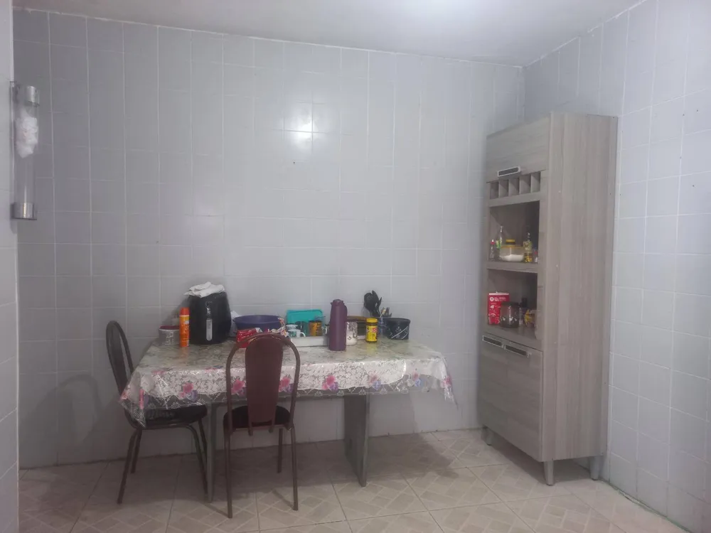 Casa, 3 quartos, 252 m² - Foto 1
