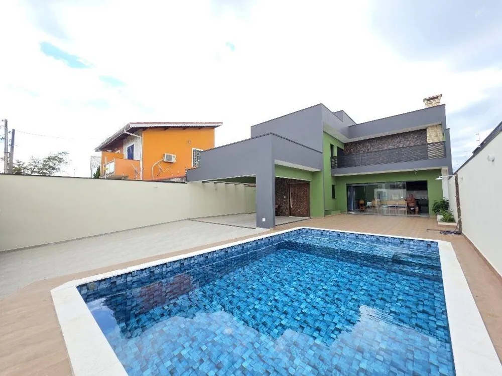 Casa, 4 quartos, 240 m² - Foto 20