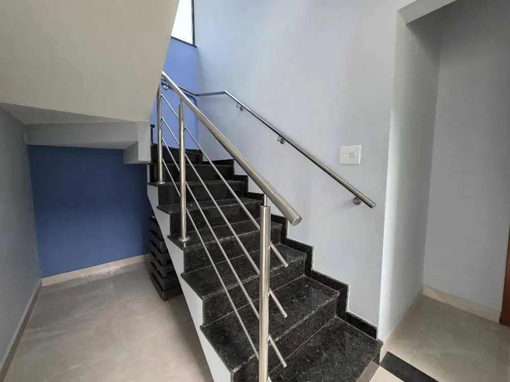 Casa, 4 quartos, 240 m² - Foto 9