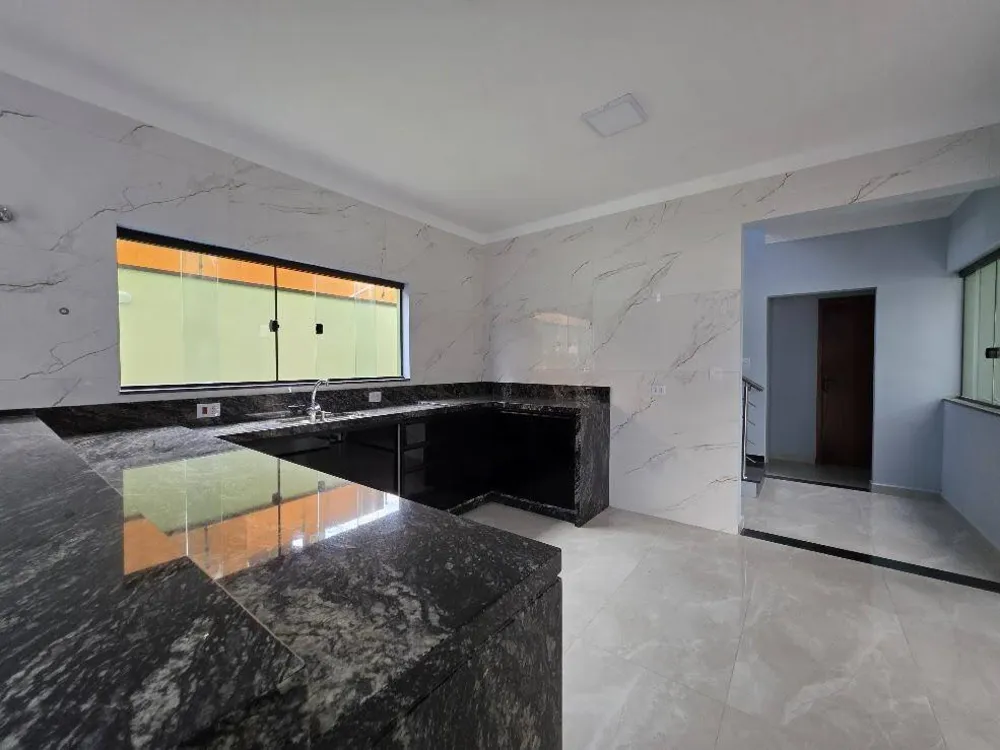 Casa, 4 quartos, 240 m² - Foto 7