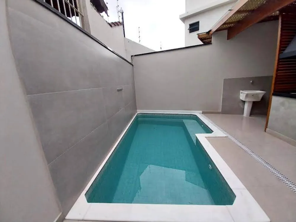 Casa, 3 quartos, 75 m² - Foto 1