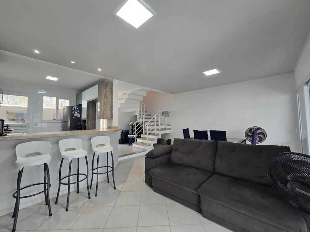 Casa, 4 quartos, 157 m² - Foto 2