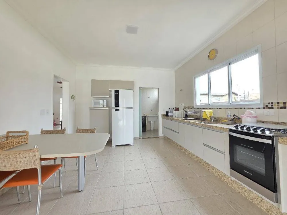 Casa, 4 quartos, 300 m² - Foto 8