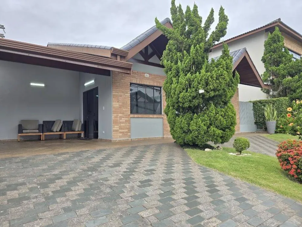 Casa, 4 quartos, 182 m² - Foto 2