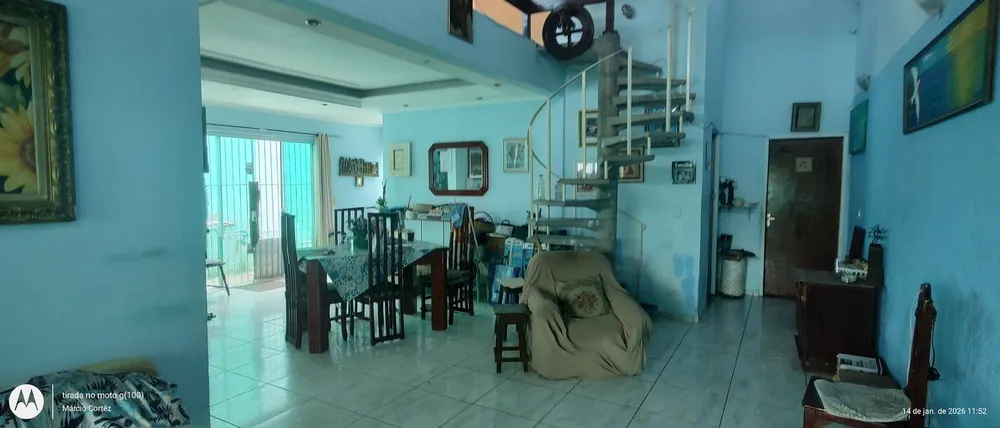 Casa, 3 quartos, 193 m² - Foto 1