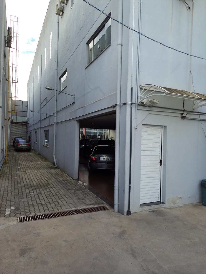 Imóvel Comercial Padrão para alugar, 2600m² - Foto 6