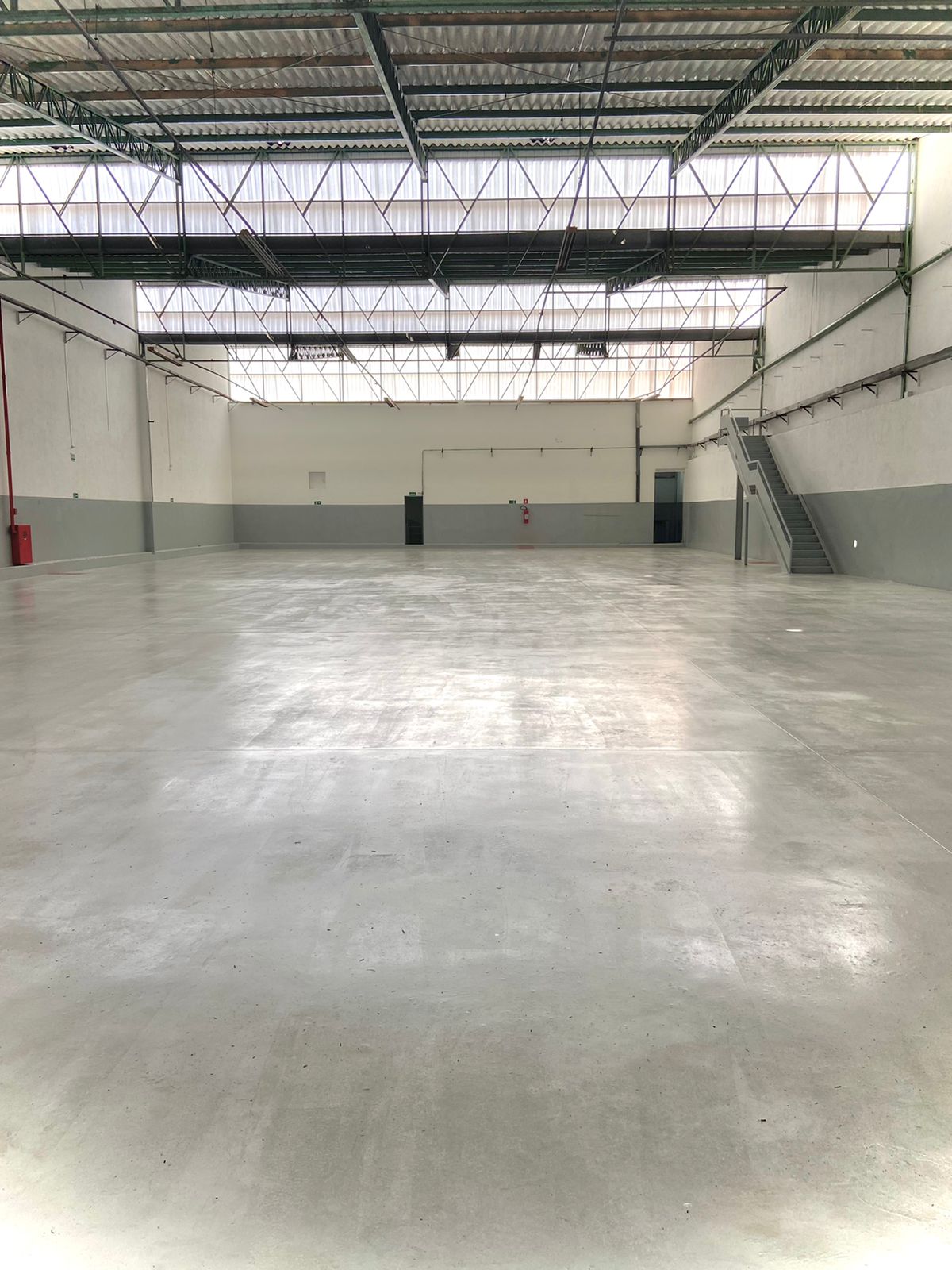 Depósito-Galpão-Armazém para alugar, 1179m² - Foto 4