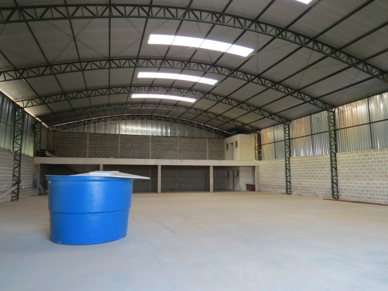 Depósito-Galpão-Armazém para alugar, 600m² - Foto 4