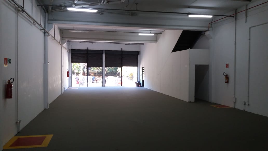 Depósito-Galpão-Armazém para alugar, 1000m² - Foto 11