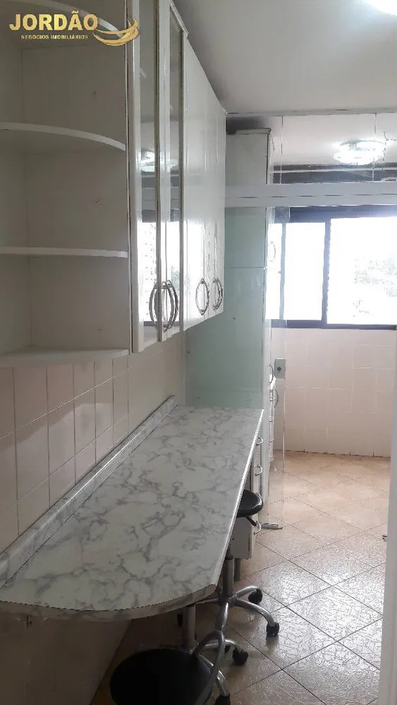 Apartamento, 3 quartos, 75 m² - Foto 11