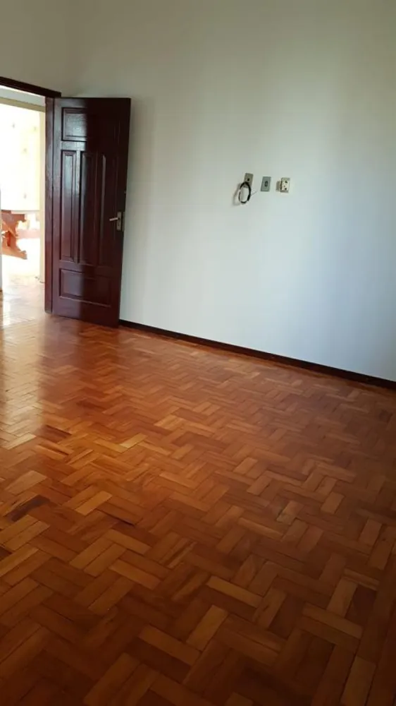 Casa, 3 quartos, 274 m² - Foto 3