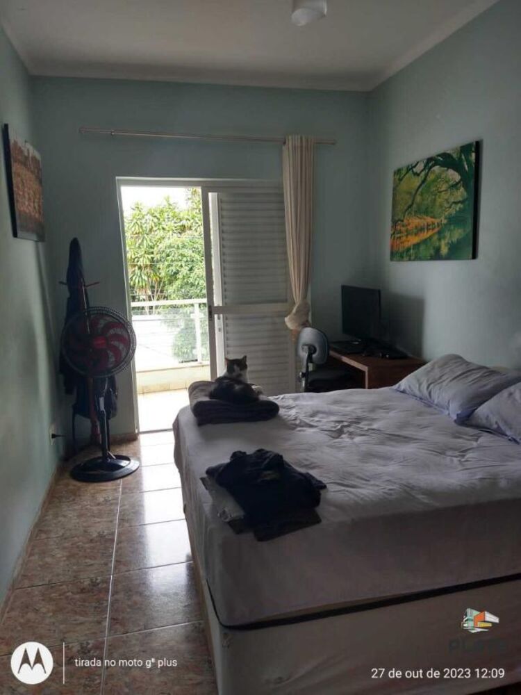 Casa à venda com 2 quartos, 160m² - Foto 10