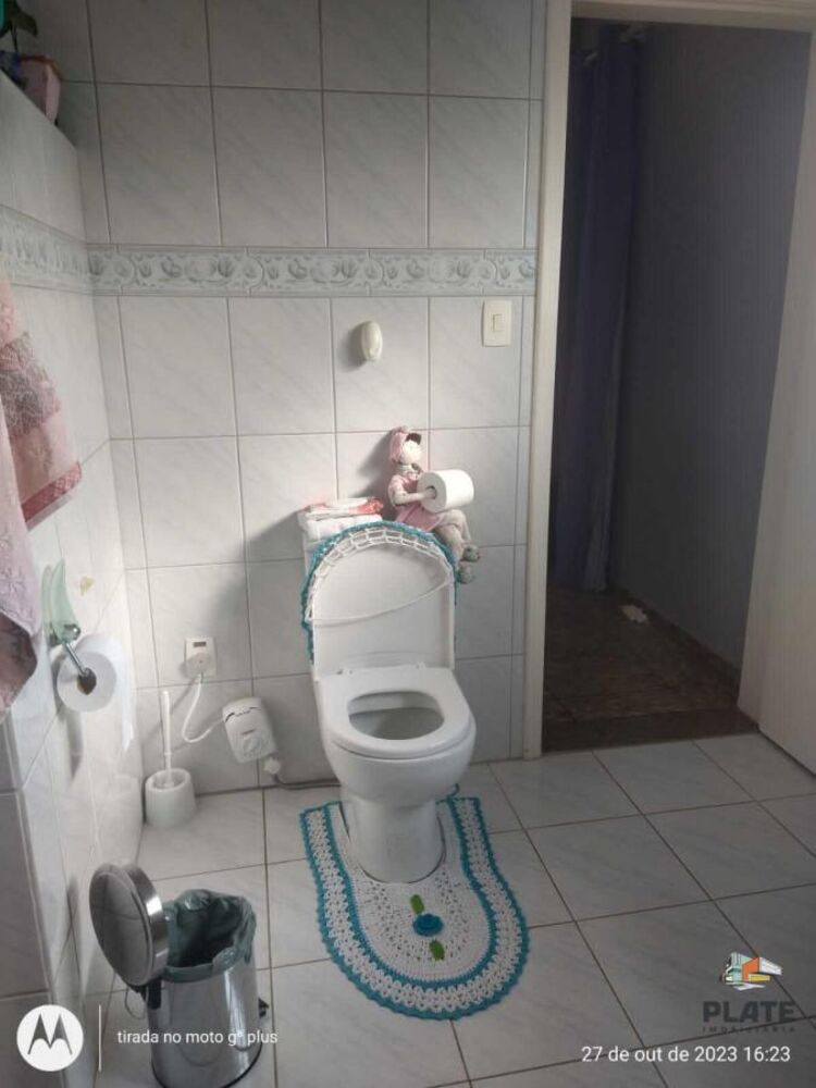 Casa à venda com 2 quartos, 160m² - Foto 11