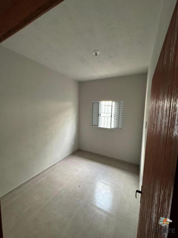 Casa à venda, 70m² - Foto 3