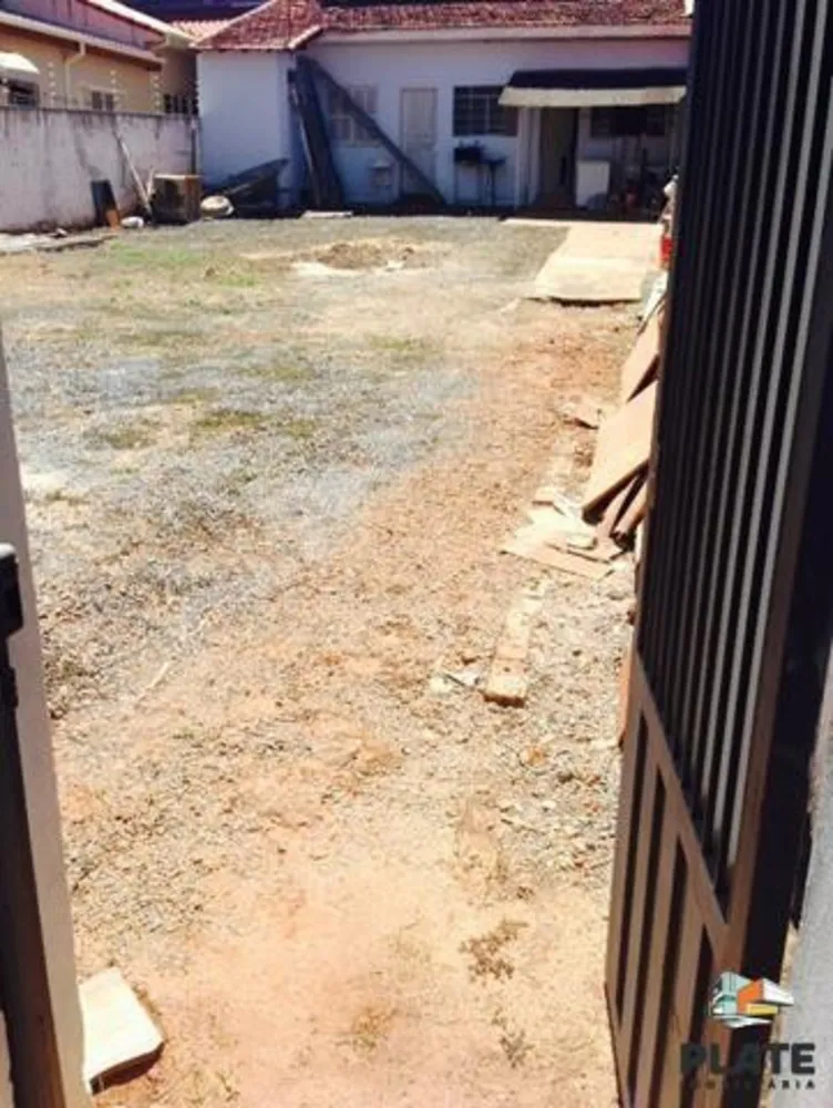 Terreno, 300 m² - Foto 2