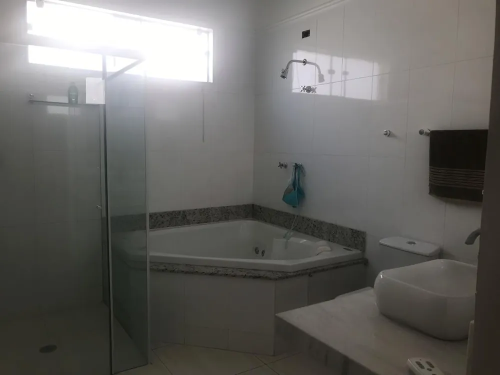 Casa, 3 quartos, 250 m² - Foto 8