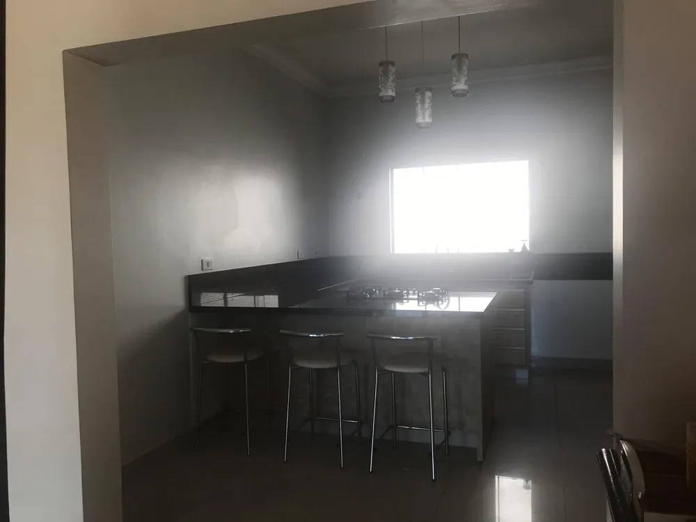 Casa, 3 quartos, 250 m² - Foto 12