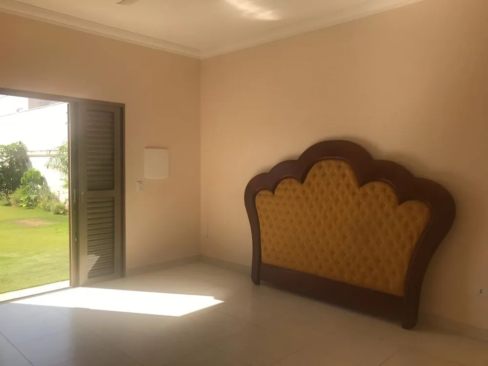 Casa, 3 quartos, 250 m² - Foto 9