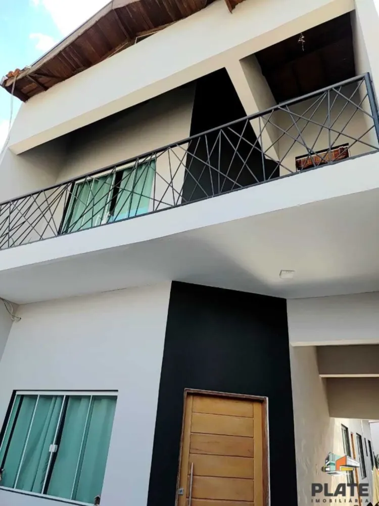 Casa, 3 quartos, 143 m² - Foto 2